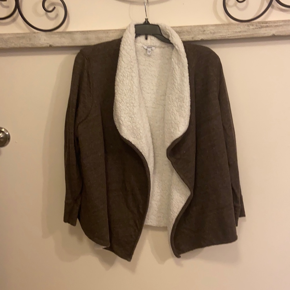 Brown sweater